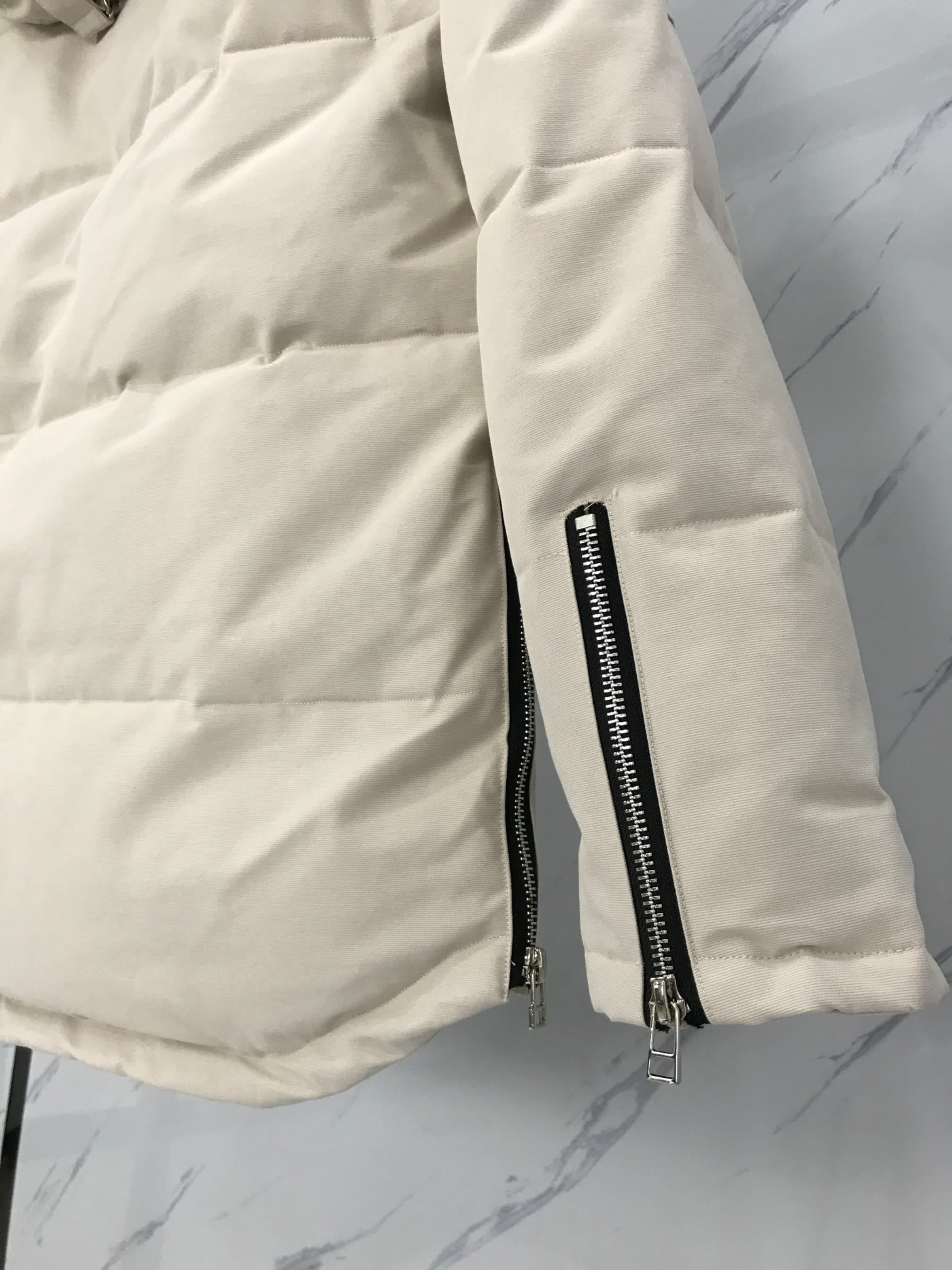 Moose Knuckles Hooded Puffer Jacket Moose Knuckles Hooded Puffer Jacket